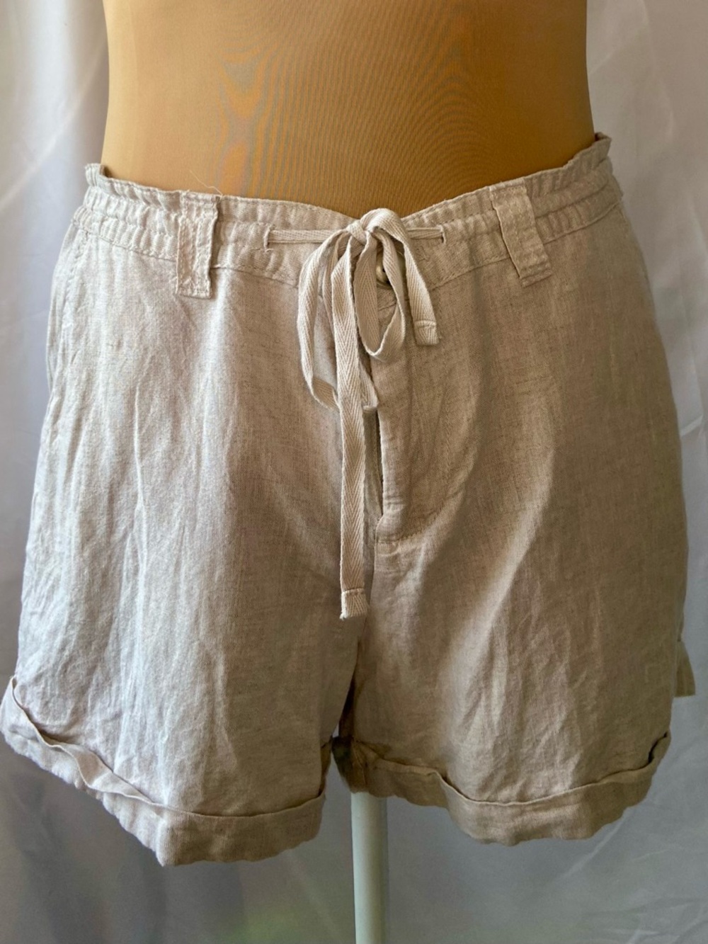 GAP Linen Blend Drawstring Shorts in Natural Size 12